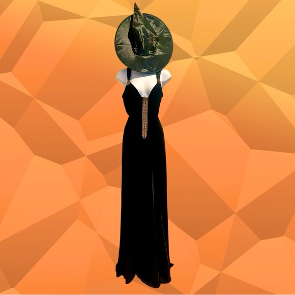 Absolutely Gorgeous! Black Satin gown! - Picture 1 of 11